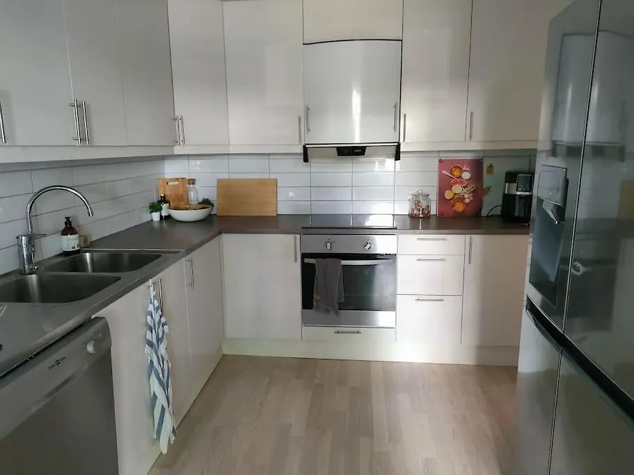 Cosy Family Friendly Apartment Stoccolma 0*,  Svezia